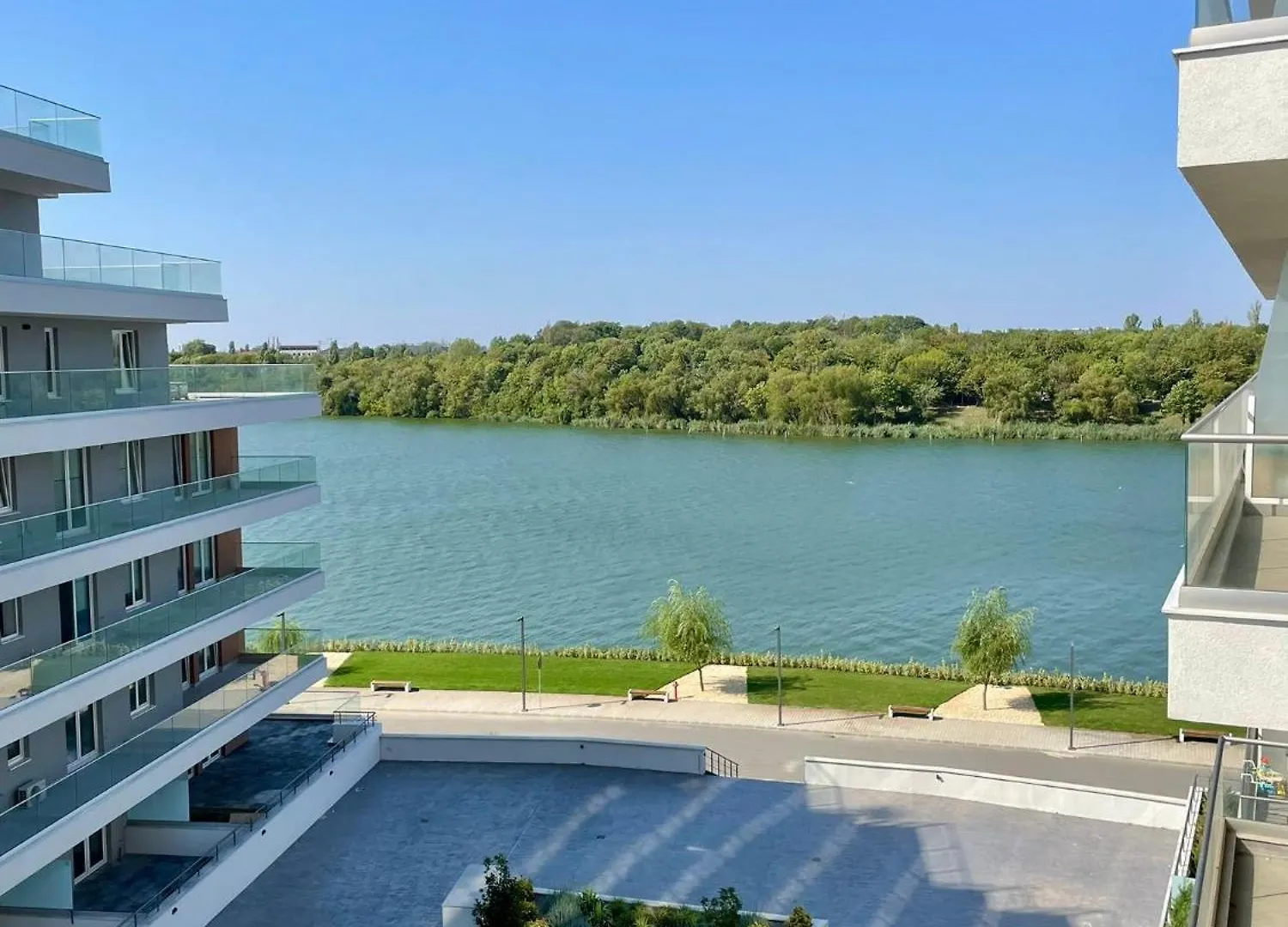 Apartment No 401 Lebada Lake Bucharest 0*,
