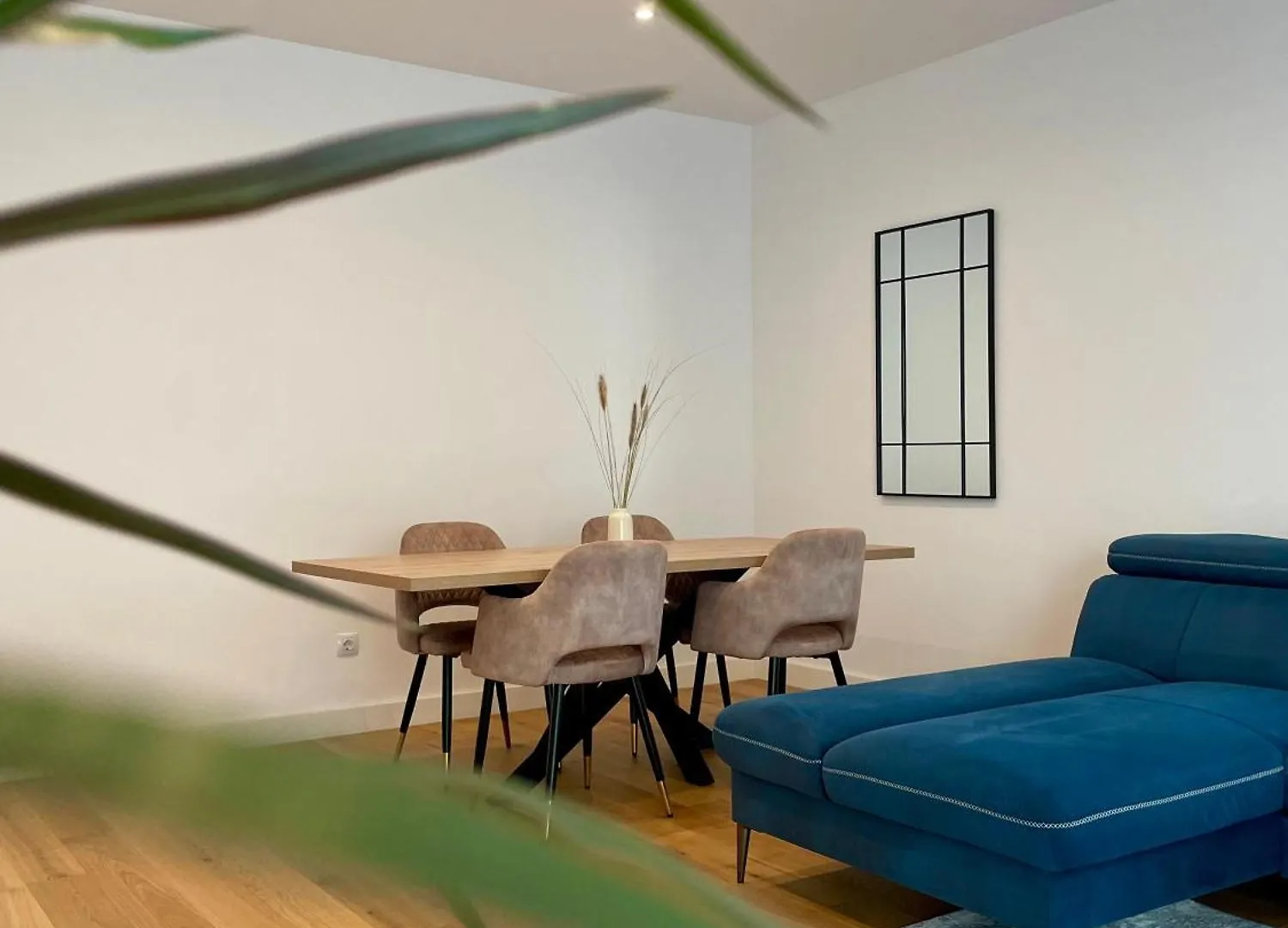 Apartment No 401 Lebada Lake Bucharest