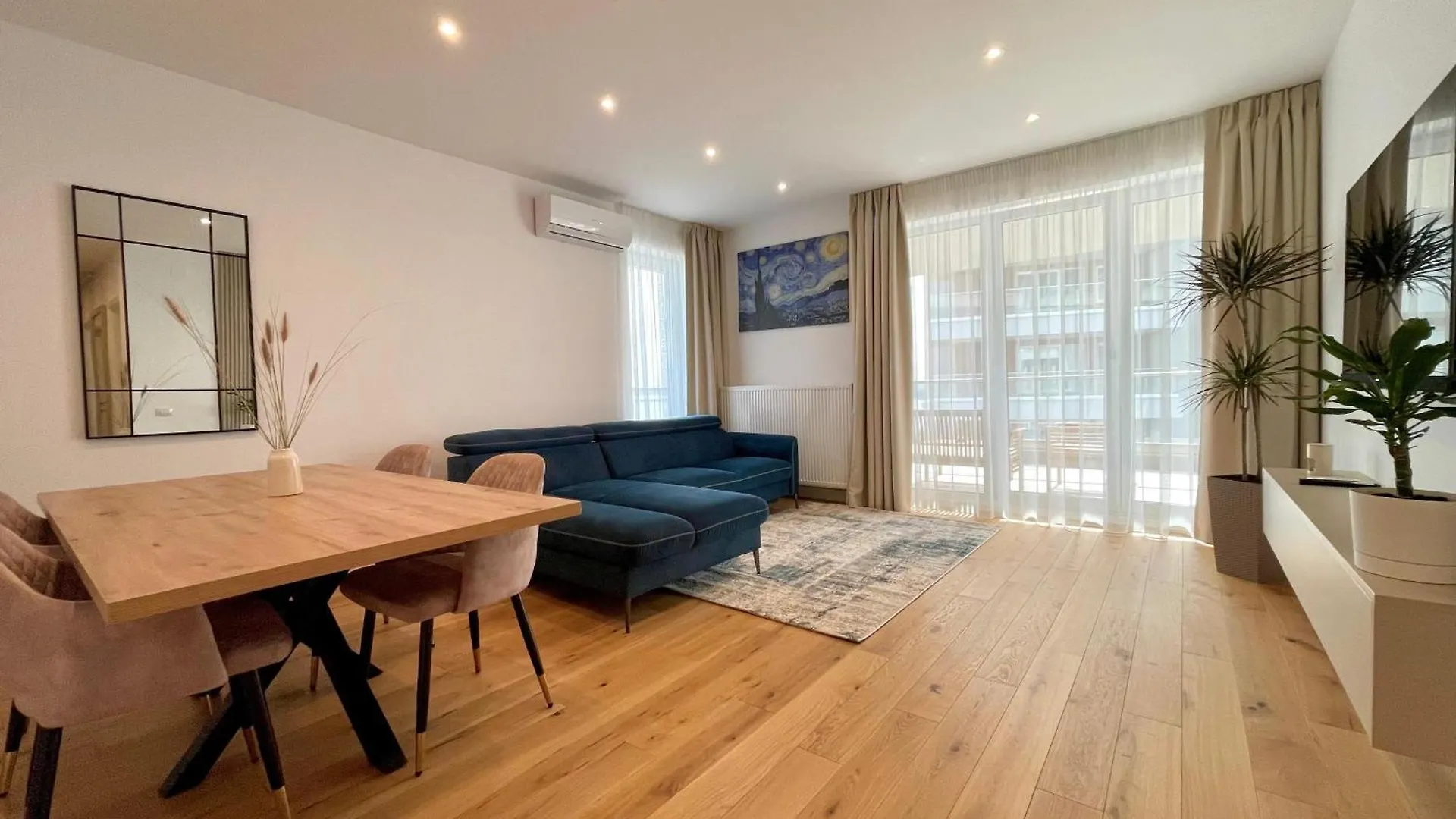 Apartment No 401 Lebada Lake Bucharest Romania
